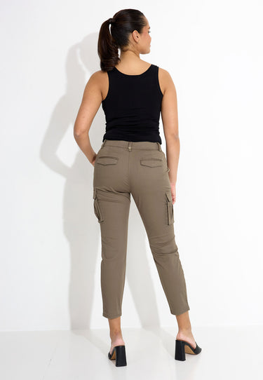 09042 GABARDINE TROUSERS WITH POCKET - Grön