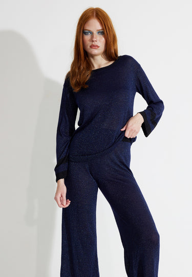 STRICKEN SIE NILLA ONECK – Total Eclipse