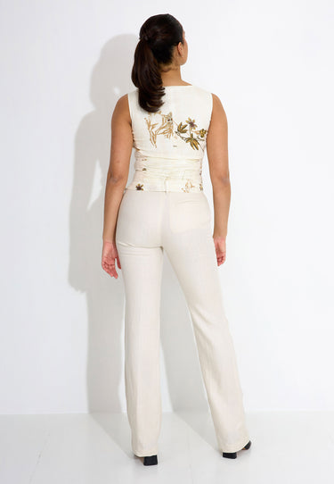 8 932 546 - Beige