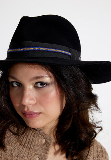 HATT - Svart