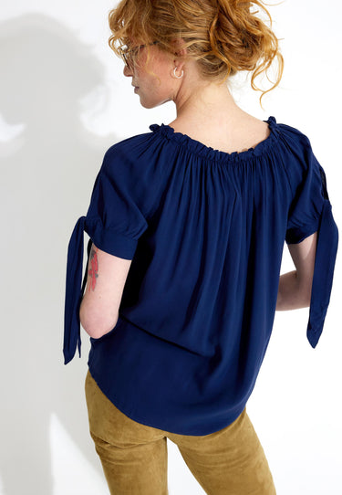 STYLE - Navy blazer