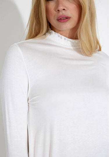 POLO SHIRT WITH RUFFLE - White