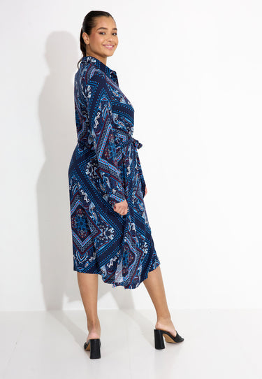 MÖNSTRAD KLÄNNING - Blå