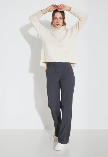 PANTALONE DELTTAGLIO CINTURA 03503 - Grå