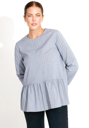 BLOUSE WITH ASYMMETRIC FRILLS 03654 - Svart