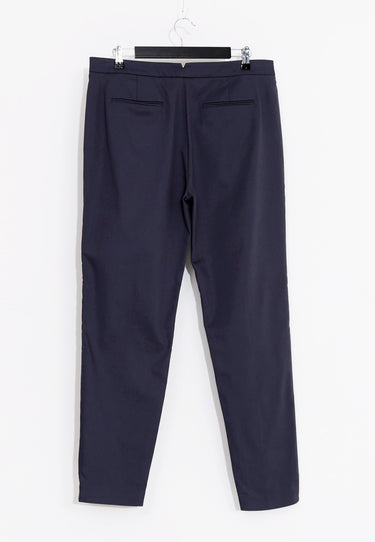 HOSE - grau