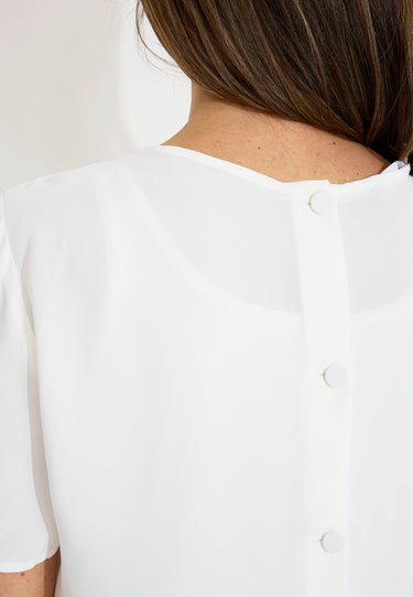 SHORTS ÄRMELLOSE BLUSE - Weiß