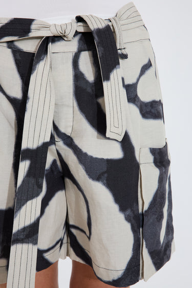 NATU SHORTS - Oyster Gray with Black