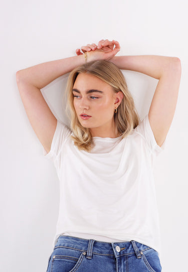 MELINDA T-SHIRT - Off white