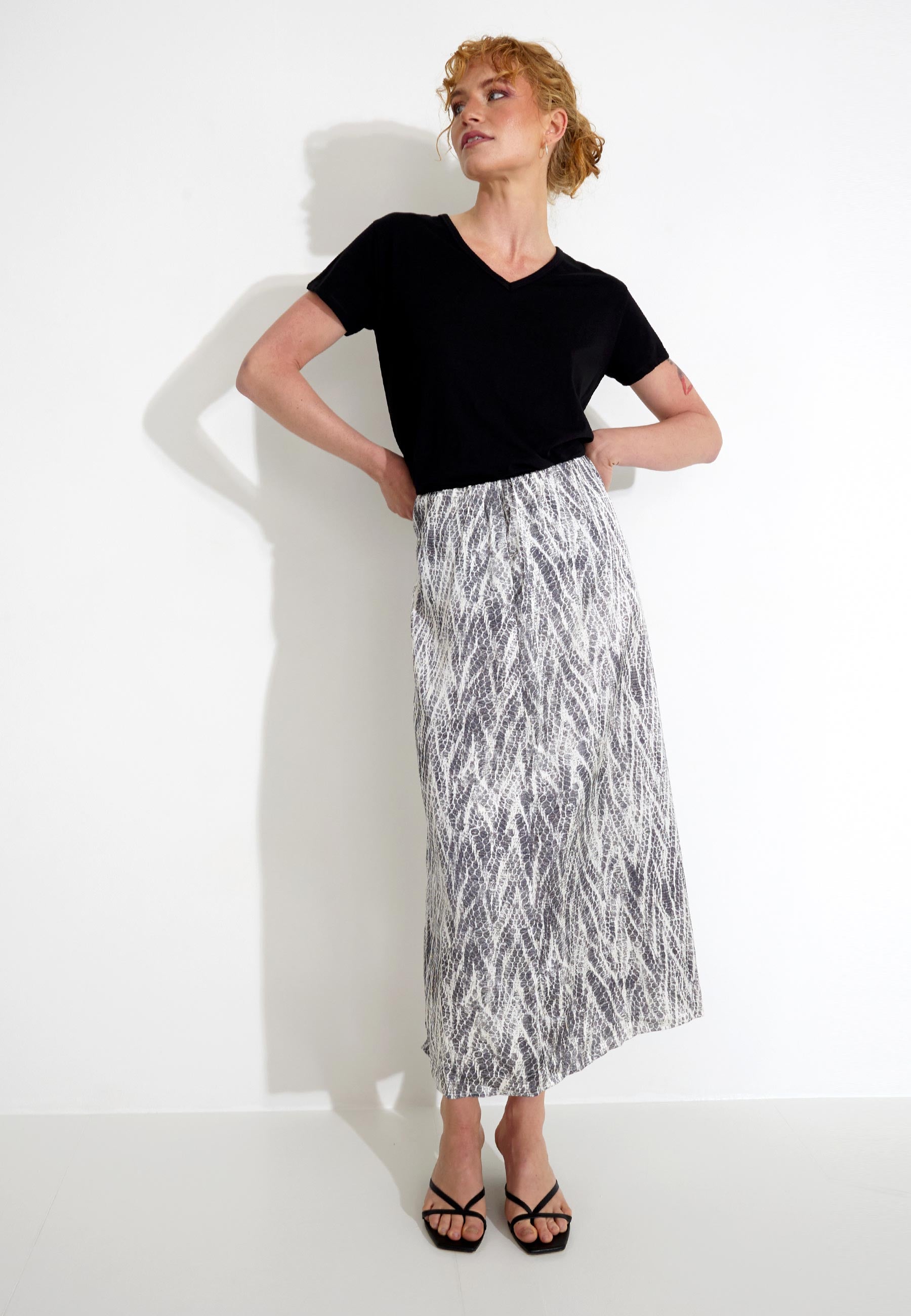 HEIDI SKIRT - GREY PRINT